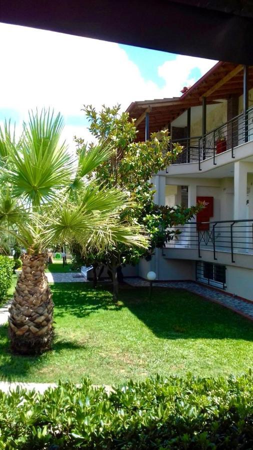 Pansion Argo Apartment Nea Moudania Exterior photo