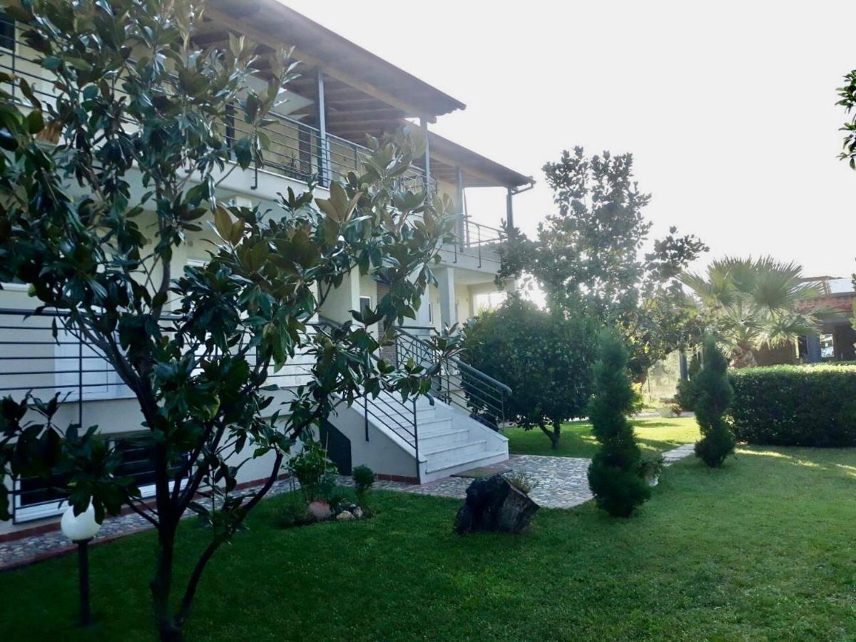 Pansion Argo Apartment Nea Moudania Exterior photo
