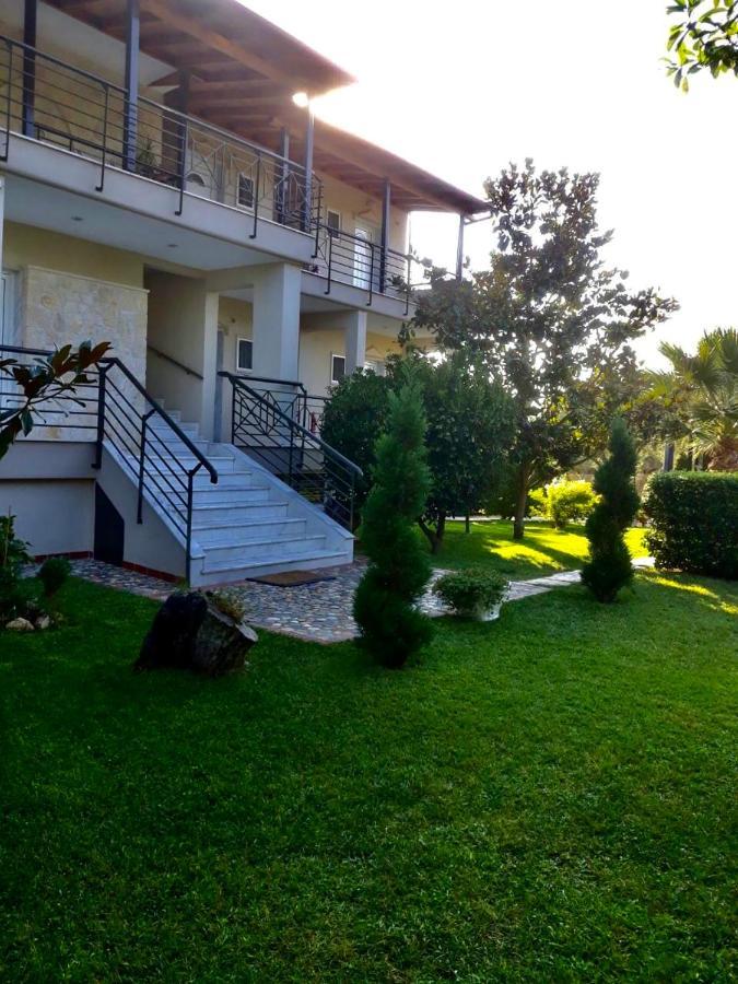 Pansion Argo Apartment Nea Moudania Exterior photo