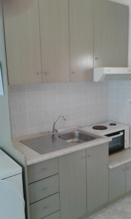 Pansion Argo Apartment Nea Moudania Exterior photo