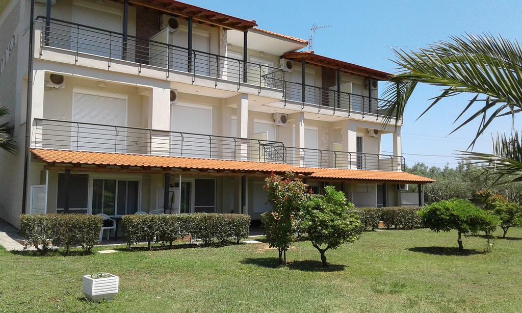 Pansion Argo Apartment Nea Moudania Exterior photo