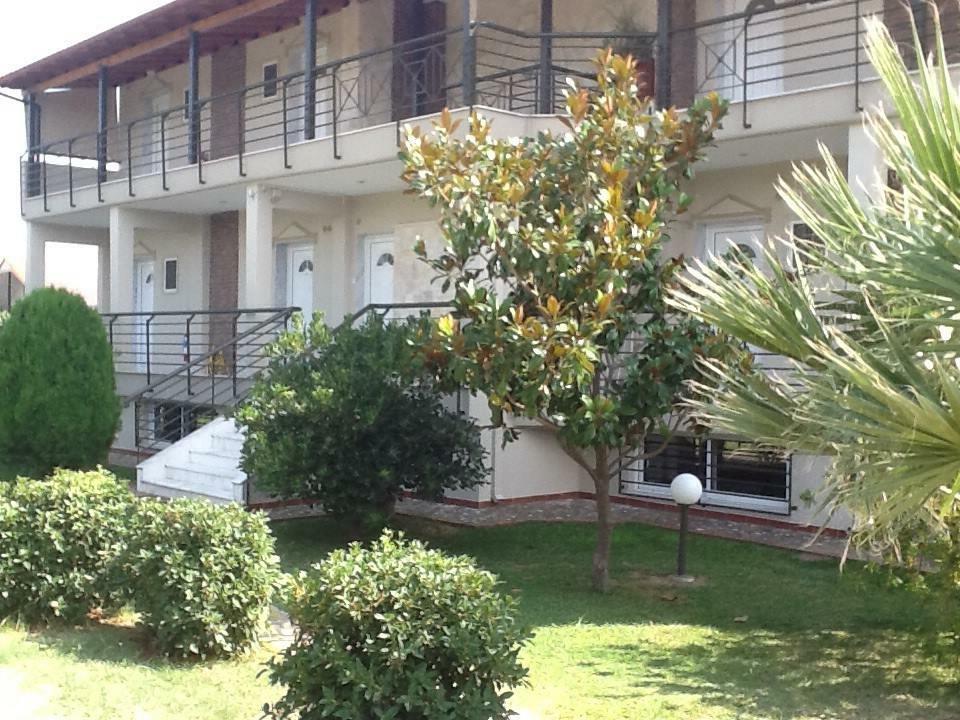 Pansion Argo Apartment Nea Moudania Exterior photo