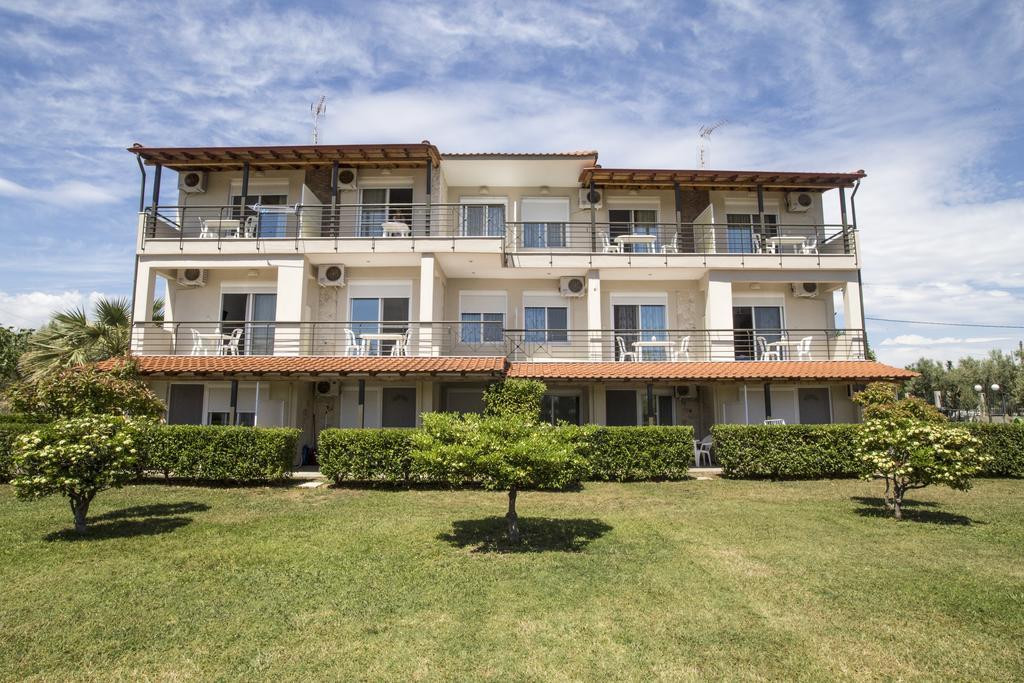 Pansion Argo Apartment Nea Moudania Exterior photo