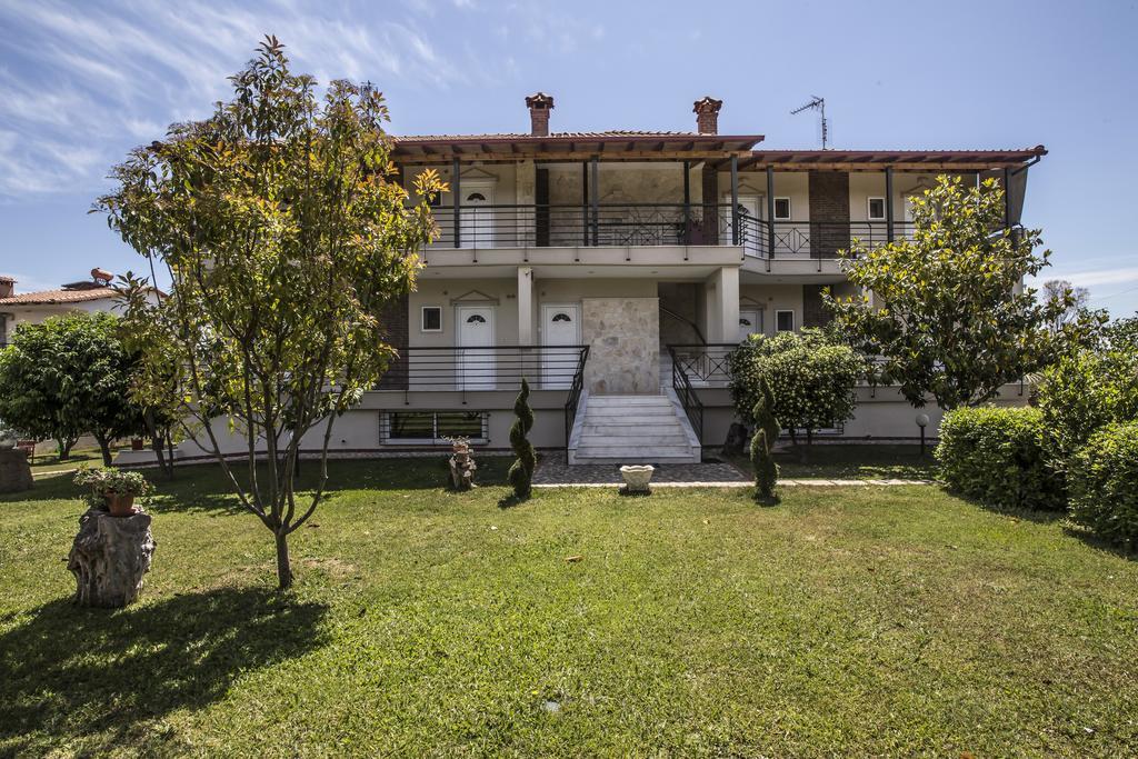 Pansion Argo Apartment Nea Moudania Exterior photo
